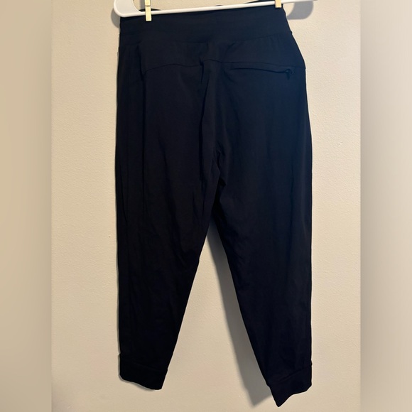 Athleta Trekkie North Jogger Black, Size 8P - Picture 2 of 6